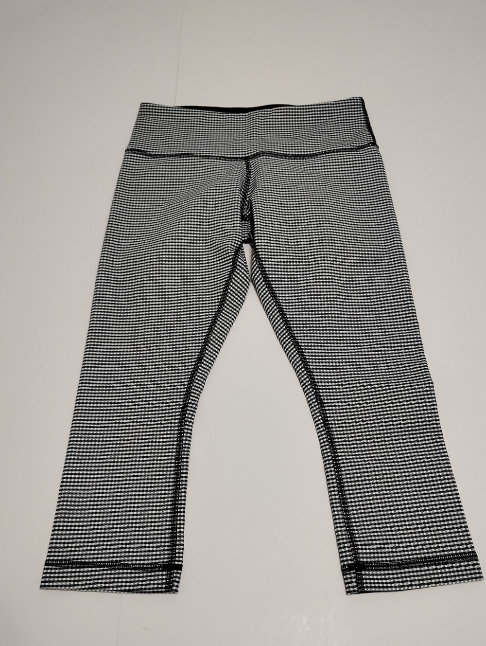 Lululemon Wunder Under Crop Leggings